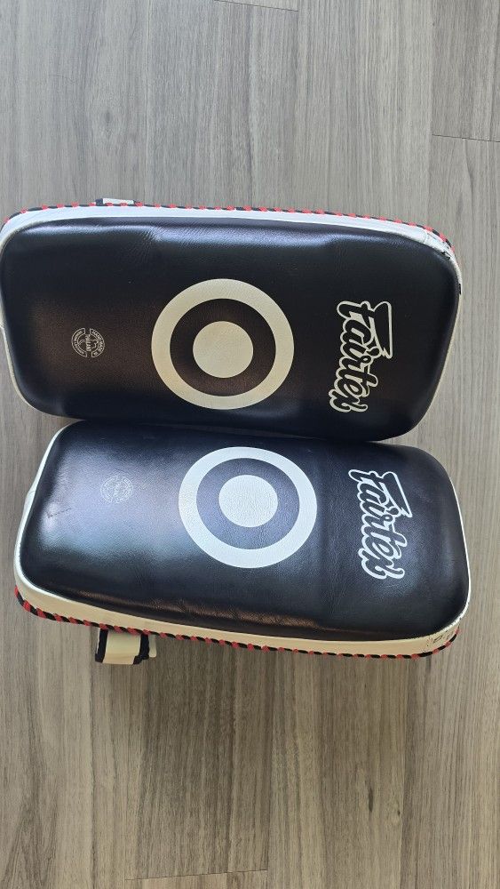🔥 Quality Used Fairtex Muay Thai Kick Pad - $100 (Great Condition!)