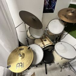 Drum set 