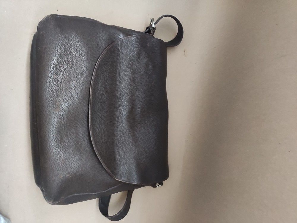 Eddie Bauer Leather Messenger Bag