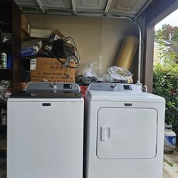 Maytag Washer And Dryer Set