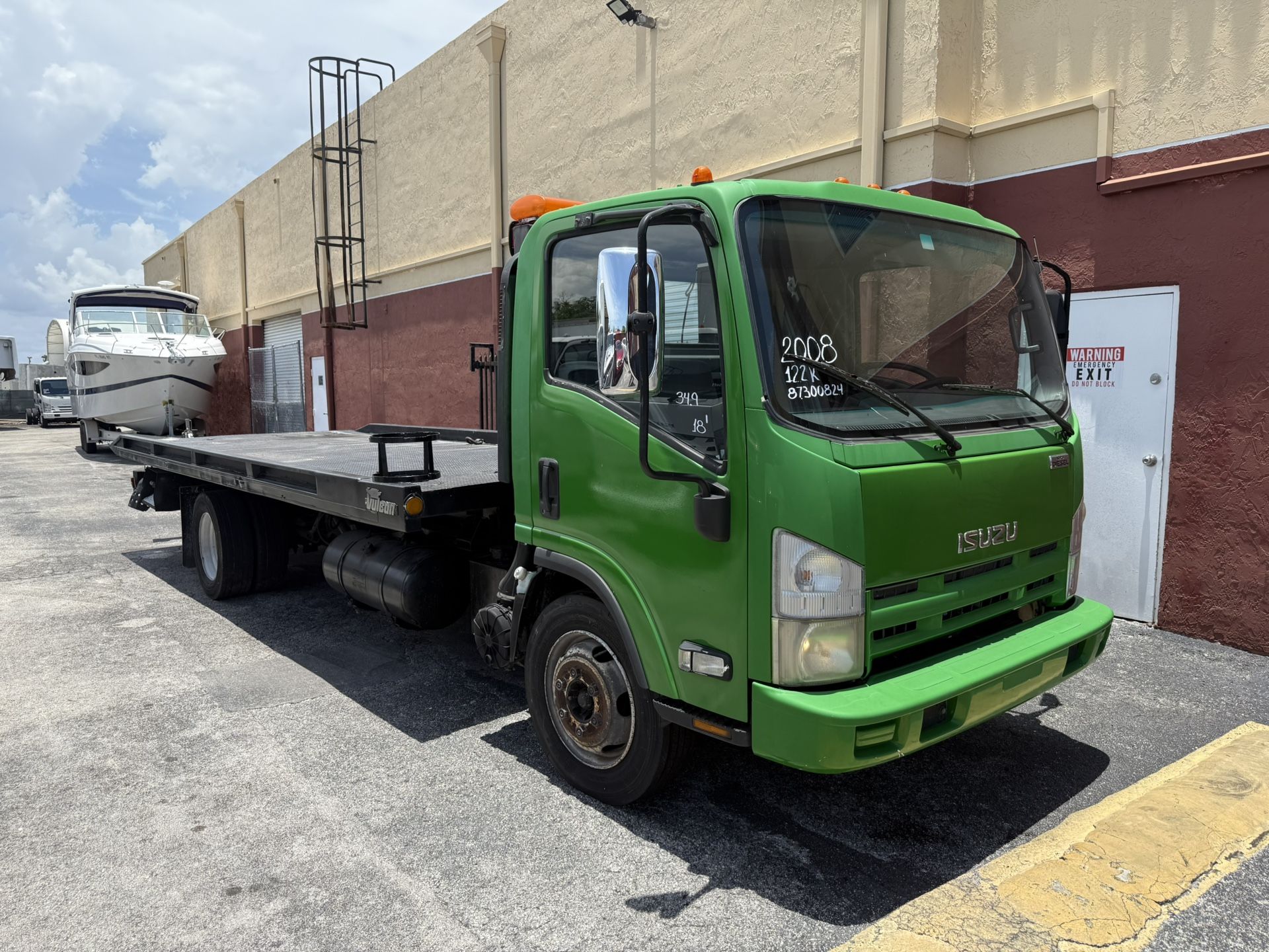 2008 Isuzu NRR