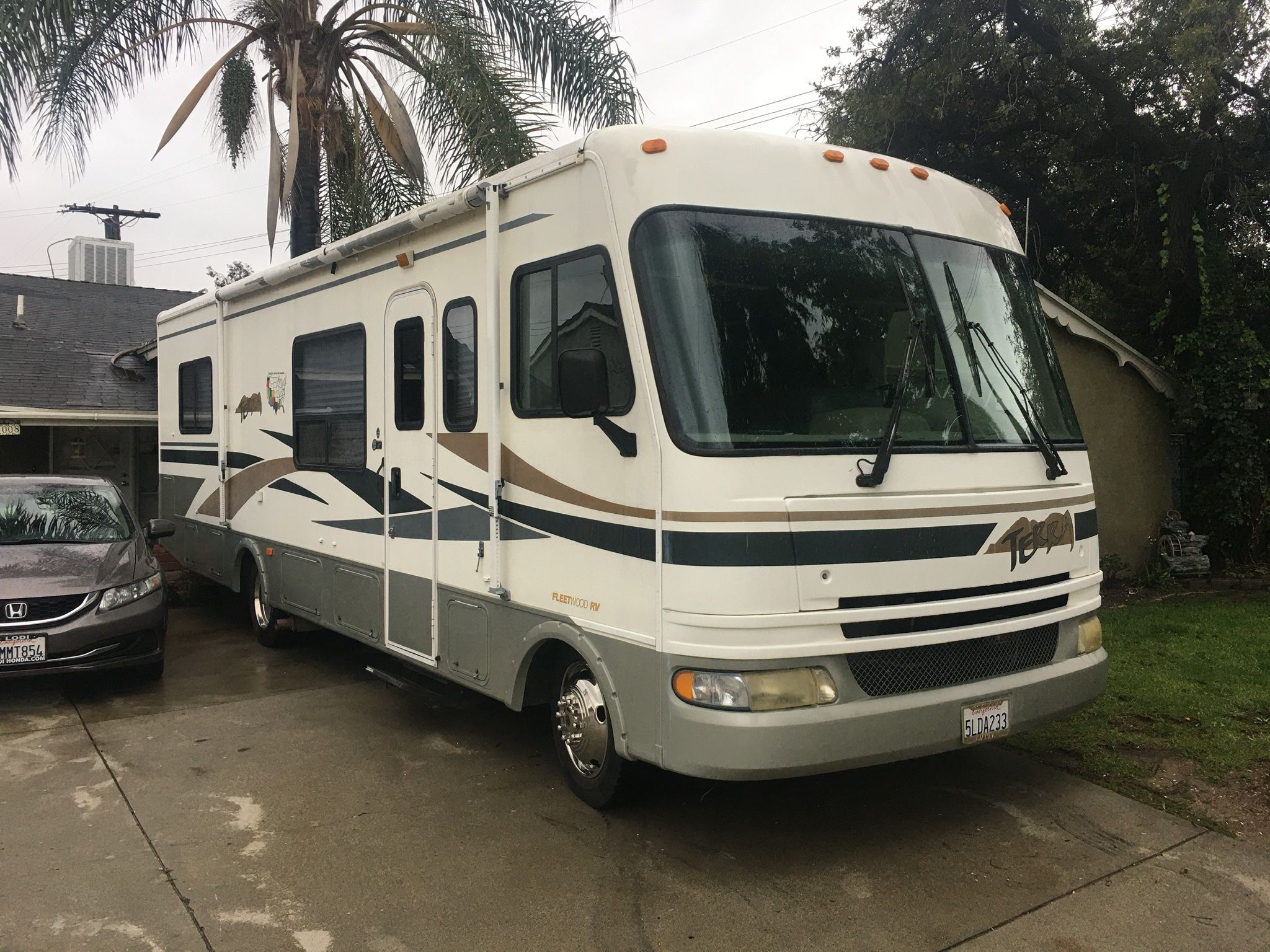 2004 Fleetwood Terra