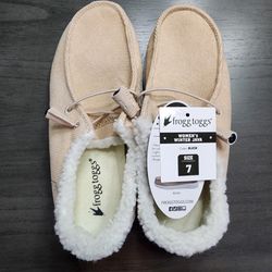 Frogg Togg Women’s Size 7 Shoes