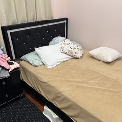 Bedroom Set