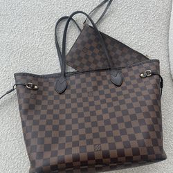 Louis Vuitton LV Neverfull MM 100% Authentic Preloved 
