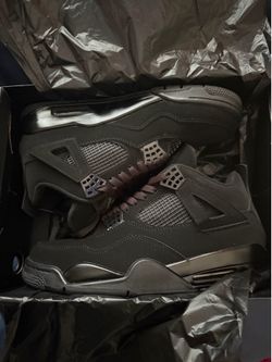 Jordan 4 black cat