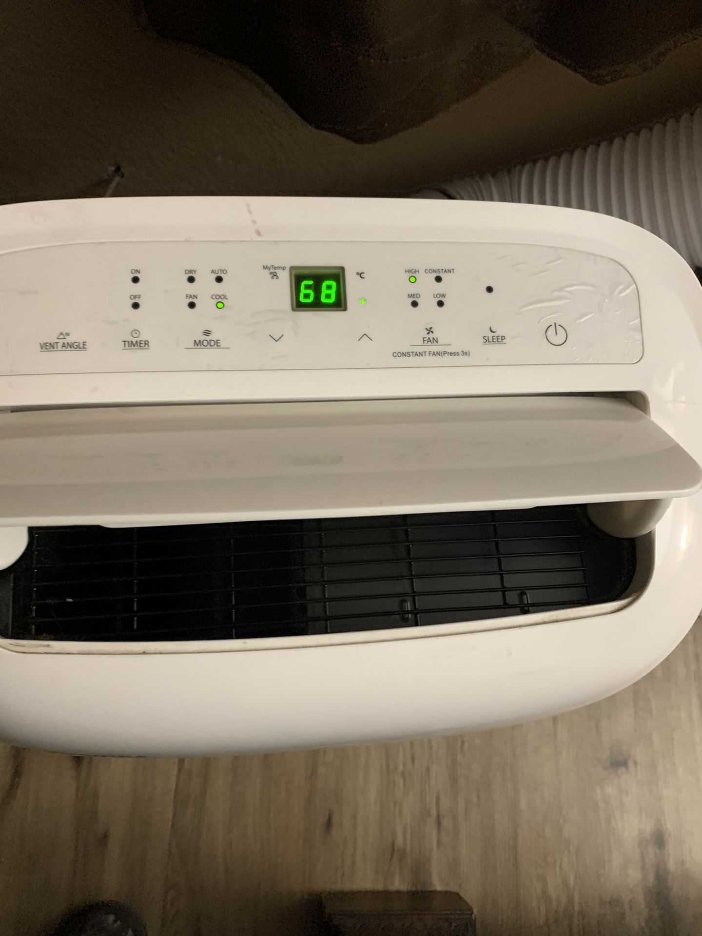 Portable AC Unit Toshiba. 3 Months Old.