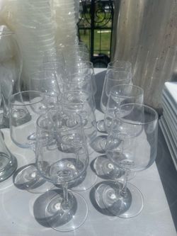 Tall beer glasses