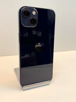 Apple iPhone 13 128gb. ( Unlocked Phone )