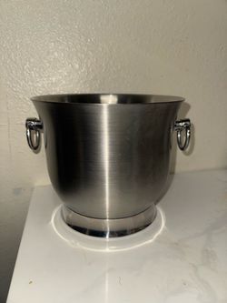 Fortune Candy Insulated Ice Bucket