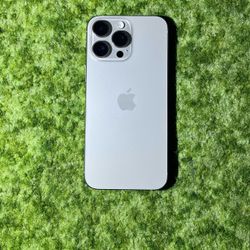 iPhone 16 Pro Max | 256GB | Natural Titanium | Factory Unlocked