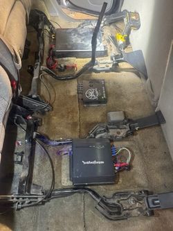 Car audio/amps/subs/spekers