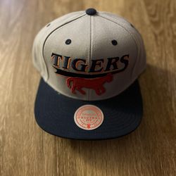 NEW Mitchell And Ness Detroit Tigers Snapback