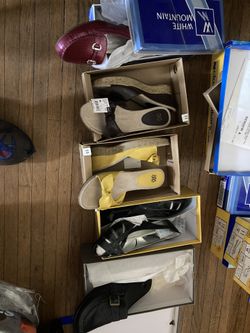 Brand New Womens Shoes 9w-12w 