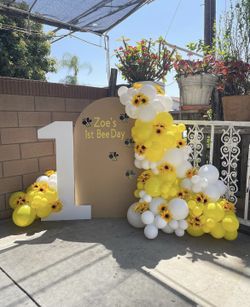 Balloon Garlands