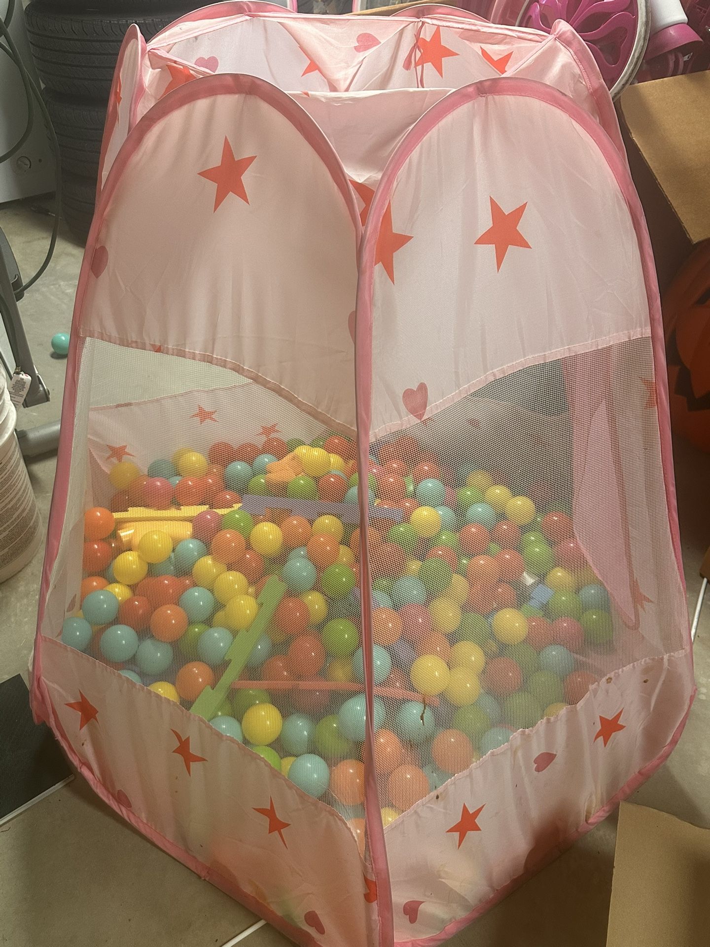 Ball Pit 