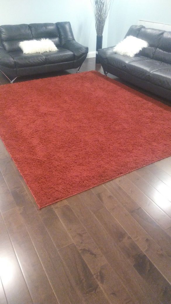 Area reag 9ft × 10.5ft