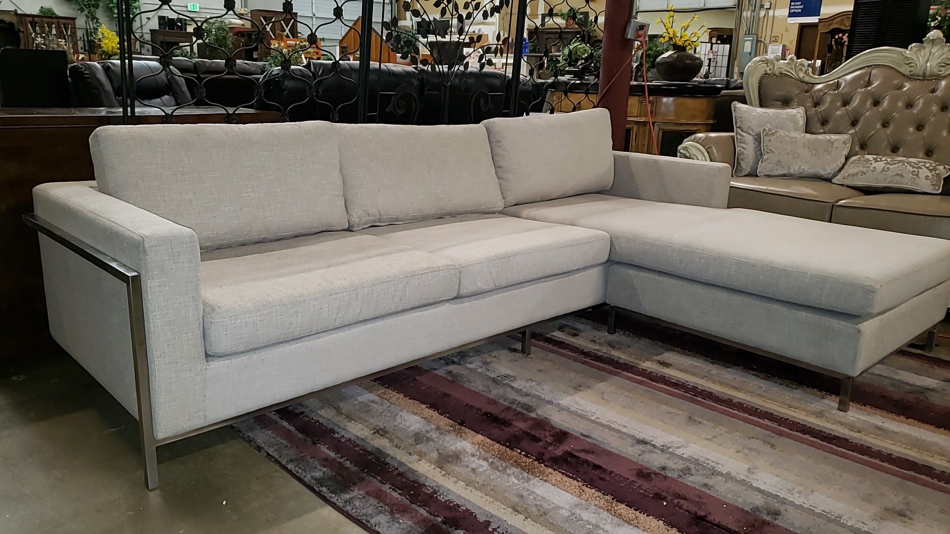 Camila reversible sectional