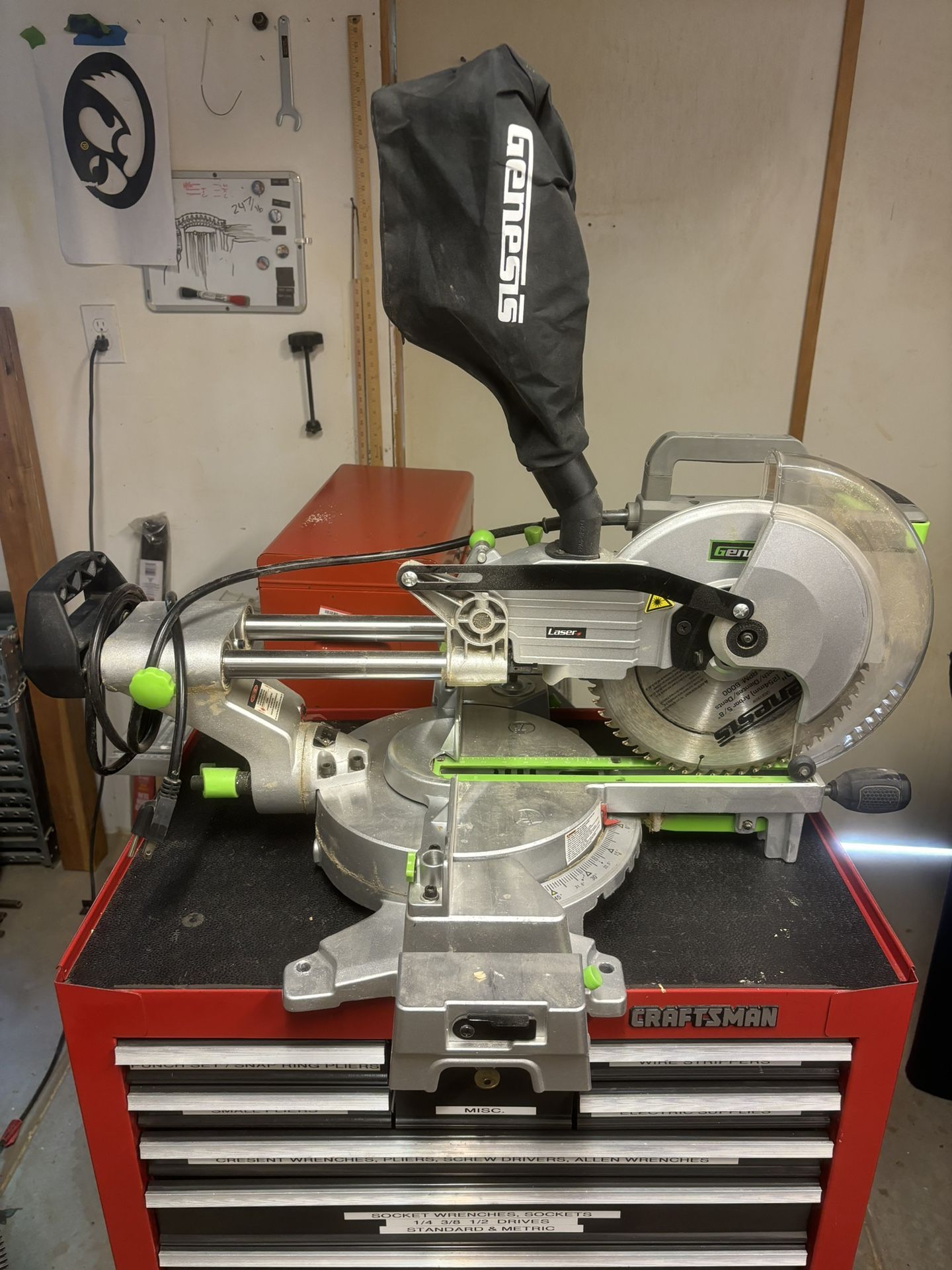 Genesis Sliding Compound Miter Saw 10"