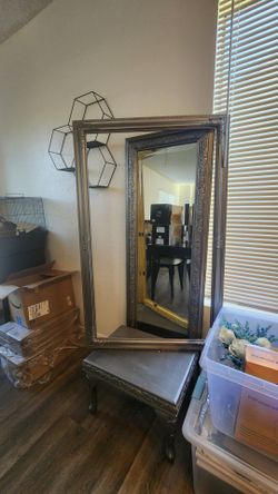 Vintage Event Welcome Mirror and Frame