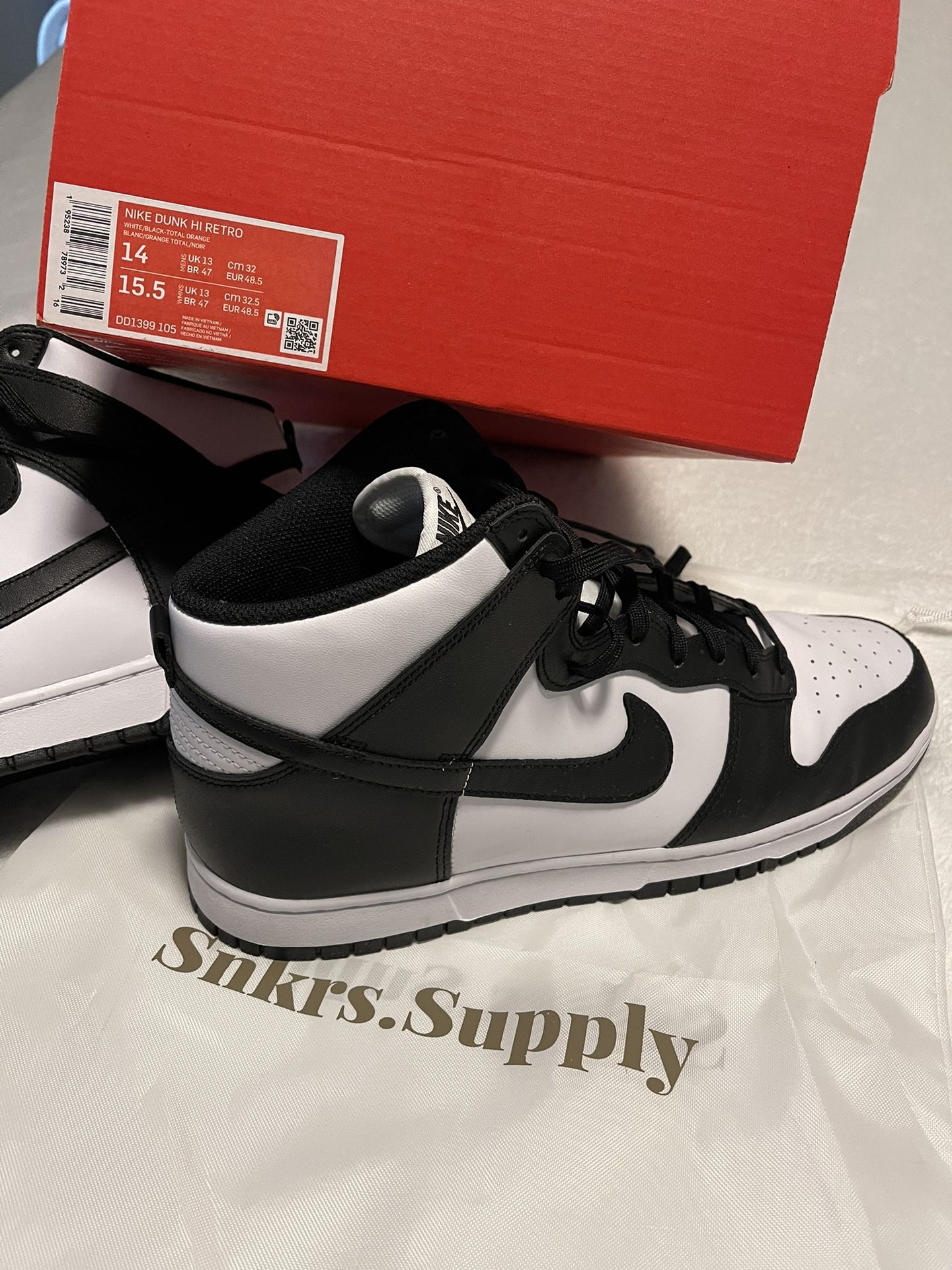 Nike Dunks
