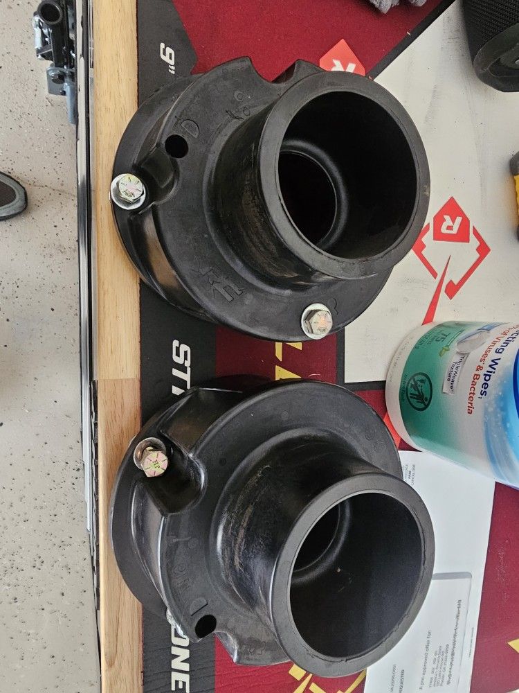 2.5-inch RAM 2500/3500 Leveling Kit.