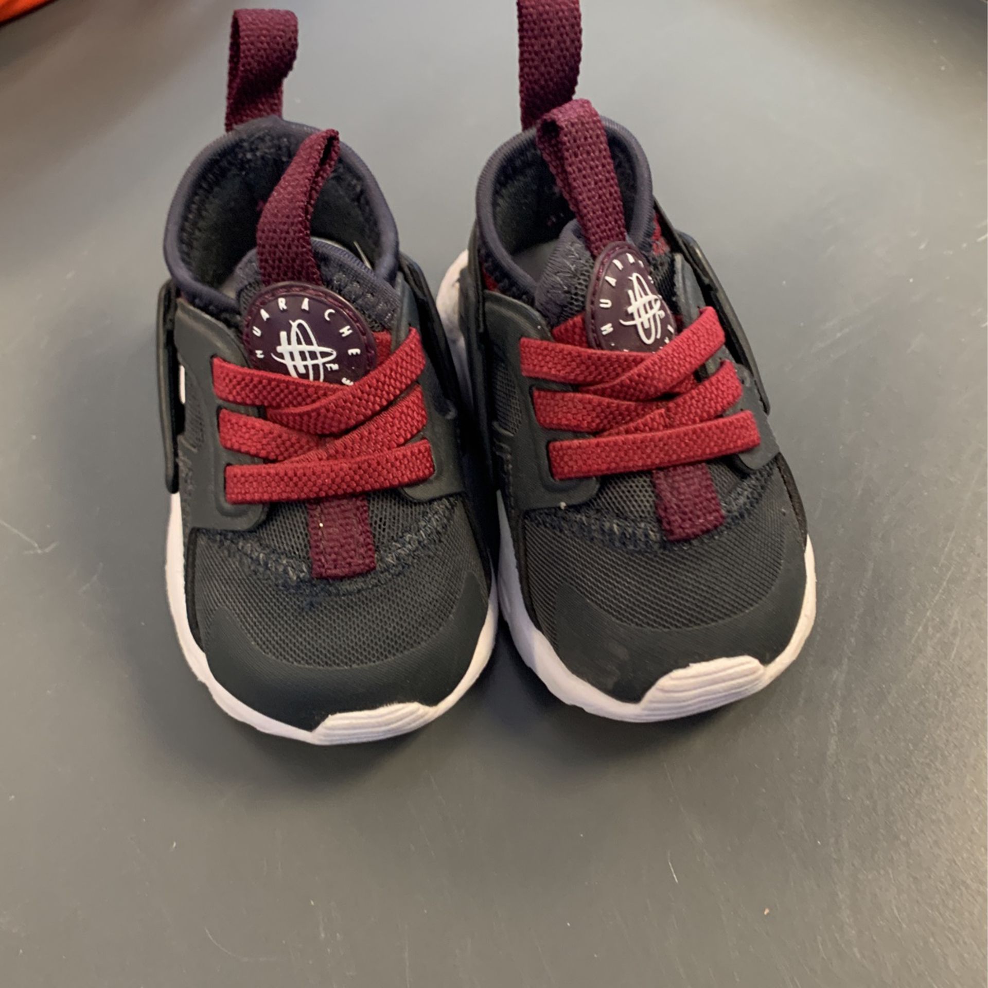 Nike Huarache 859594-017 Baby Shoes, Size 2C—New!!