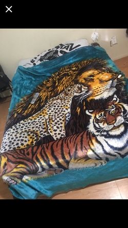 Queen size bed