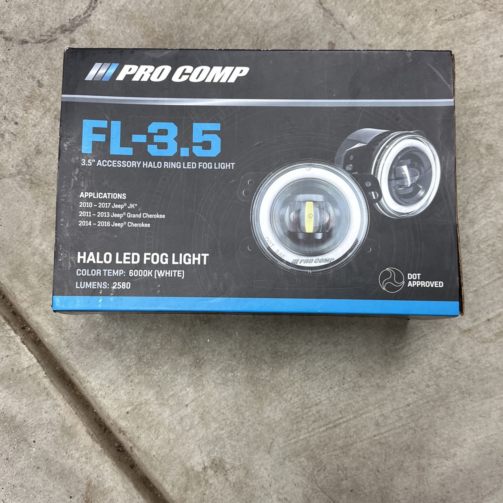 Pro Comp 3.5” Halo Fog Lights - Jeep Wrangler JK/JL
