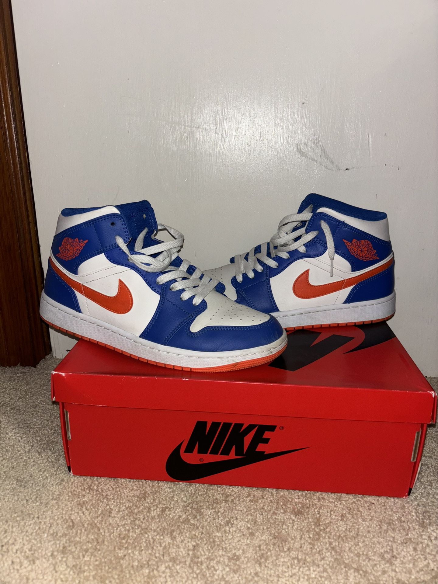 Jordan Mid Knicks Size M