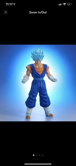 ACTION FIGURE DRAGON BALL SUPER - GOKU SUPER SAYAJIN BLUE - BIG