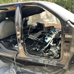 2011 dodge ram cab with title cab has sun roof color is brown