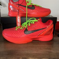 New Kobe VI Reverse Grinch Size 13