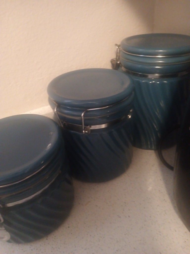 3 Winsome China Chine Canisters Silver Metal Latch Swirl Pattern Blue