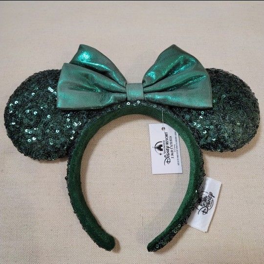 Disney Parks Christmas Emerald Green Sequins Mickey Minnie Mouse Ears