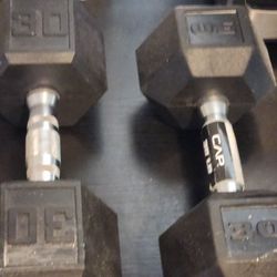 2 30lb Dumbbell