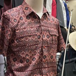 Shirts and polos! Camisas y polos!