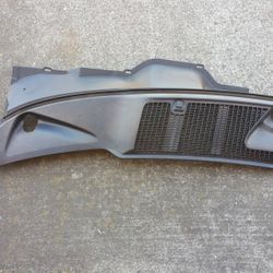 2002-08 Dodge Ram 3500 Vent Cowl Windshield Wiper Grille Panel