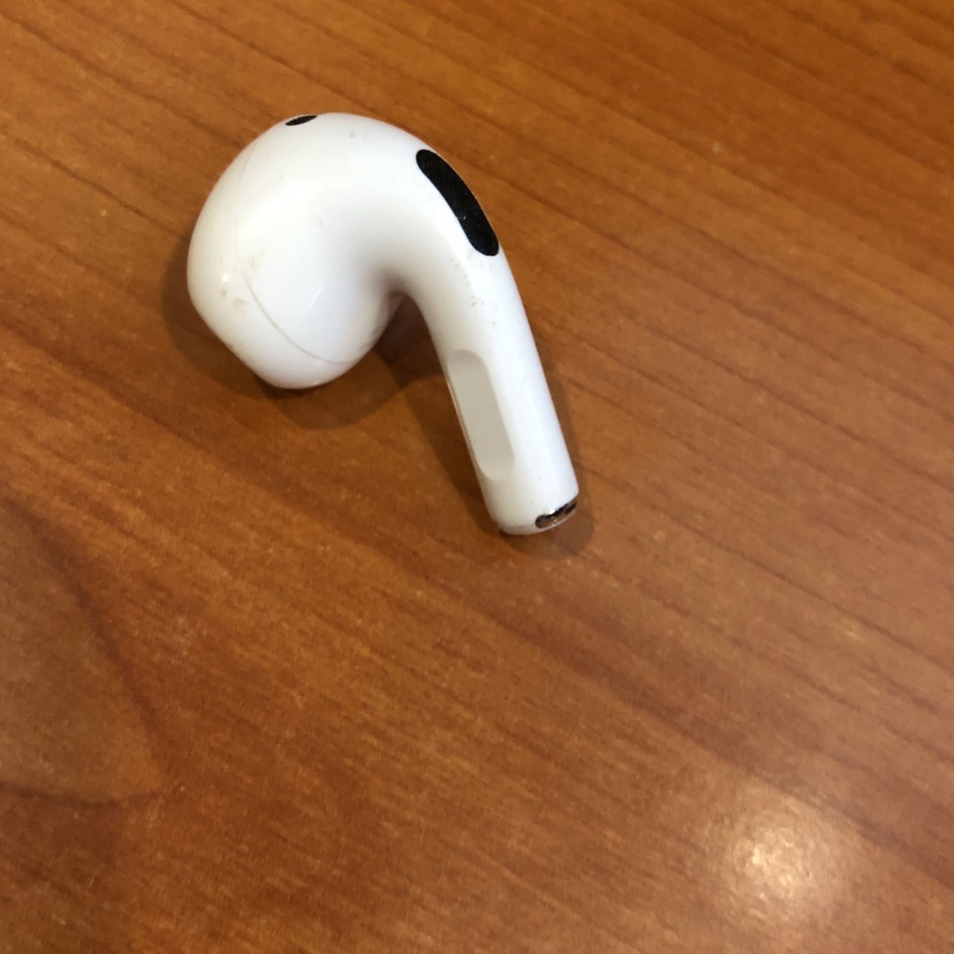 Apple AirPods Left Earbud 3rd Gen A2564
