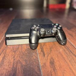 PS4 slim 1tb Cords Included 