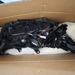 2025 Front Left Head Light For Toyota Rav 4