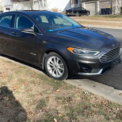 2019 Ford Fusion Hybrid