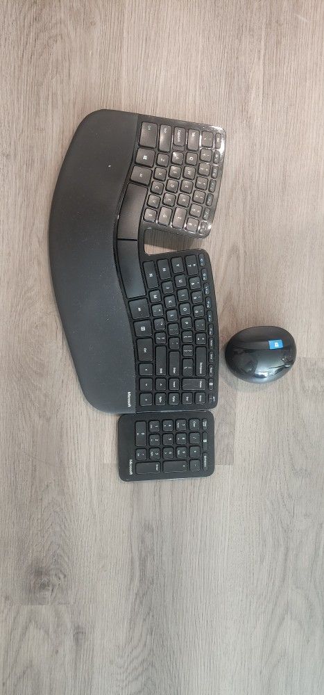 Ergonomic Keyboard and Mouse