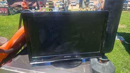 Dynex Flat Screen TV