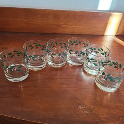Set Of 6 Short Christmas Glasses 