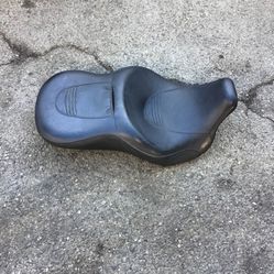 Harley Road King Seat 2008