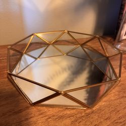 Geometric Table Decoration 