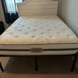 Queen Bed And Dresser