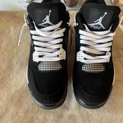 Jordan White Thunder Size 10 No Box $80