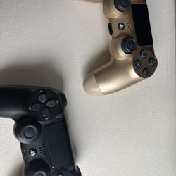 PS4 Controllers 